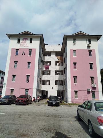Megah Villa Apartments 1