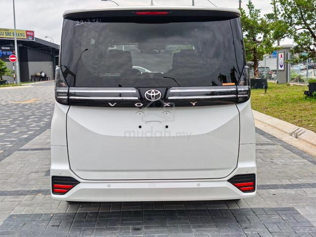 2022 Toyota VOXY 2.0 S-Z (A) Low Mileage Grade 5A - 4