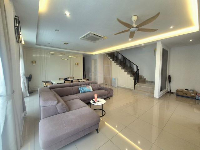 Eco Grandeur, Puncak Alam (NORTON) BEAUTIFUL RENOVATED unit! 1