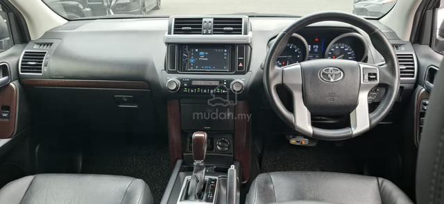TOYOTA LAND CRUiSER PRADO TRJ150W 2.7 PETROL - 5