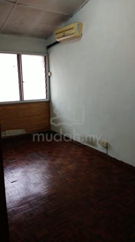 Dahlia Apartment (Sri Rampai) 1