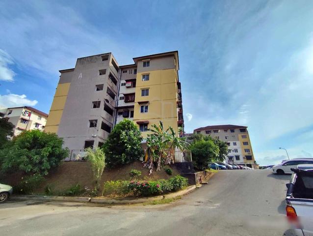 Kemuning Apartment (Taman Bunga Raya) 1