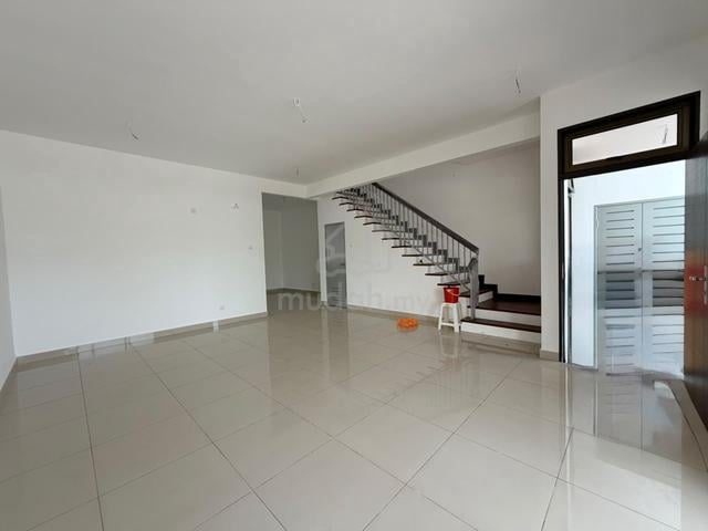 Skudai 2 Storey House Rini Home 8 Taman Mutiara Rini Partial Furnished 1