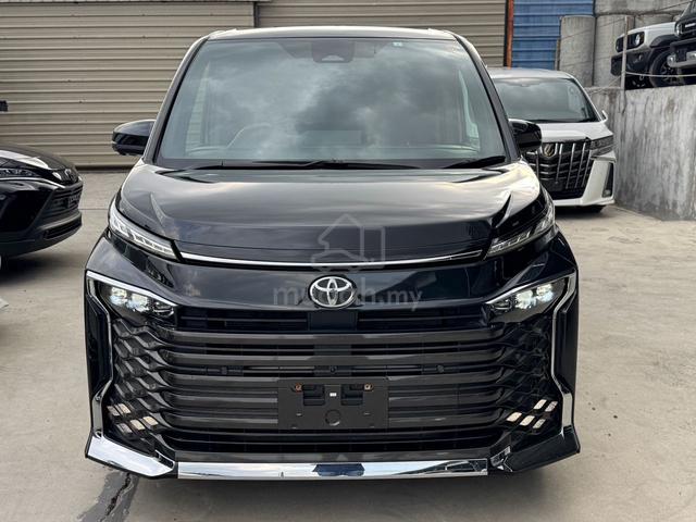 2022 Toyota VOXY 2.0 S-Z (A) - 1