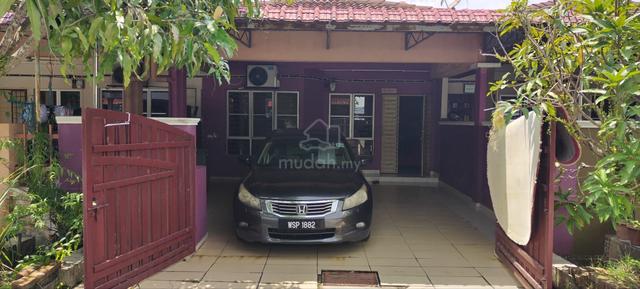 Single Storey Terraced House, Taman Pelangi, Semenyih 1