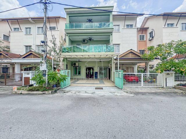 TERES 3 STOREY Taman Ukay Perdana Fully Renovated 7 Bedrooms 1