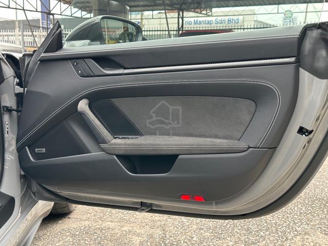 2022 Porsche 911 4.0 GT3 992 FACELIFT 7K Miles - 5