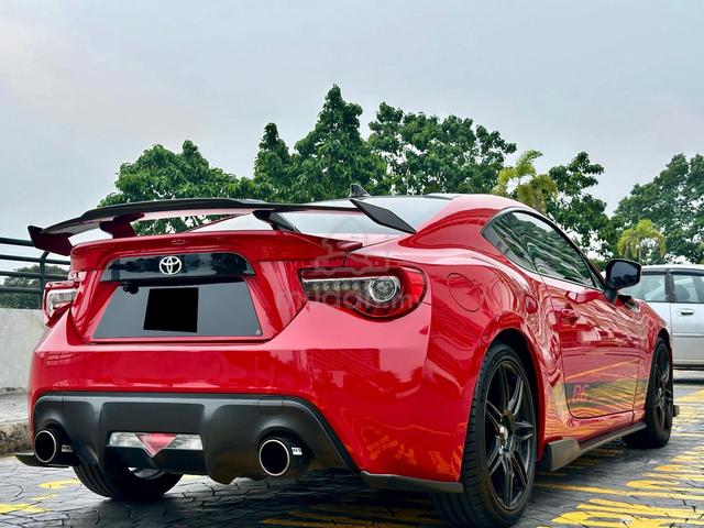 SPECIAL EDITIONš„2017 Toyota 86 2.0 GT FL BROWN - 3
