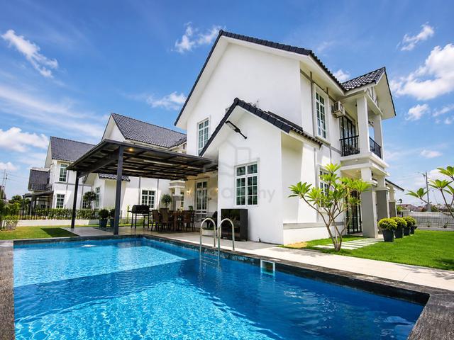 [FRENCH DESIGN BUNGALOW WITH POOL] Anjung Gapam, Bemban, Melaka 1