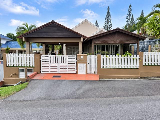 Lavender Height Bungalow Senawang 1