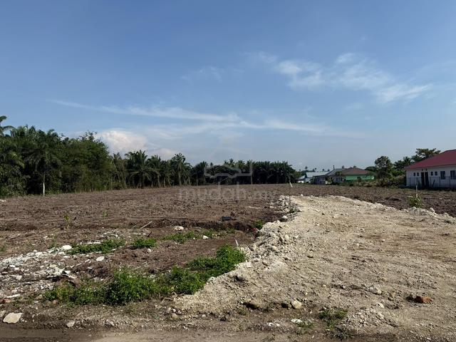 Tanah mampu milik jenjarom 1