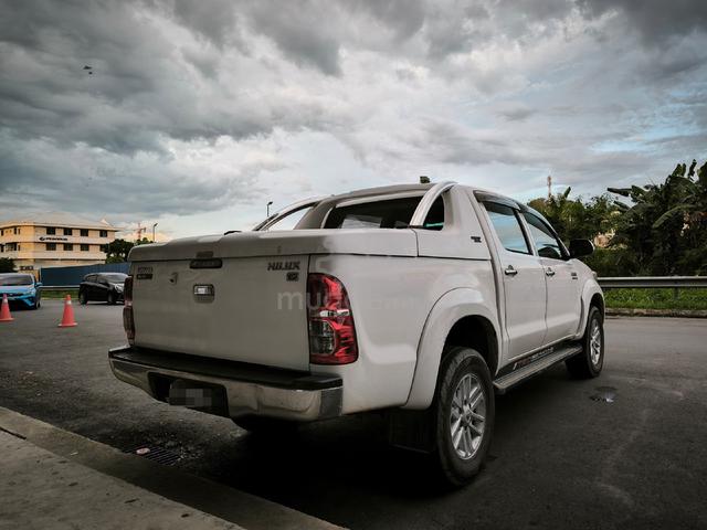 2013 Toyota HILUX 3.0 G VNT (A) - 3