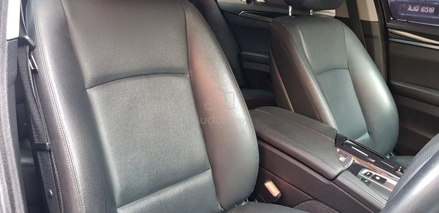 2015 BMW 520i 2.0 F10 Full Service, One Owner - 4