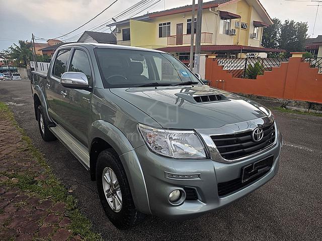 2015 Toyota HILUX 2.5 G VNT (A)1 OWNER NO OFF ROAD - 3