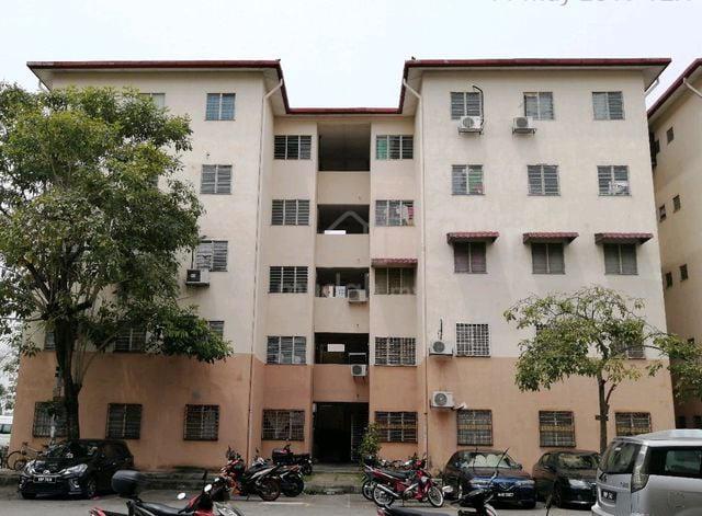 Pangsapuri Puchong Utama Court 2 1