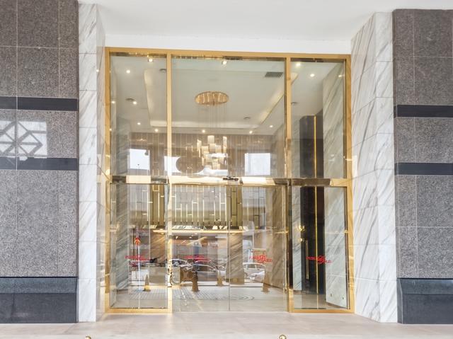 Professional office space for 2 in Regus Menara Public Gold 1