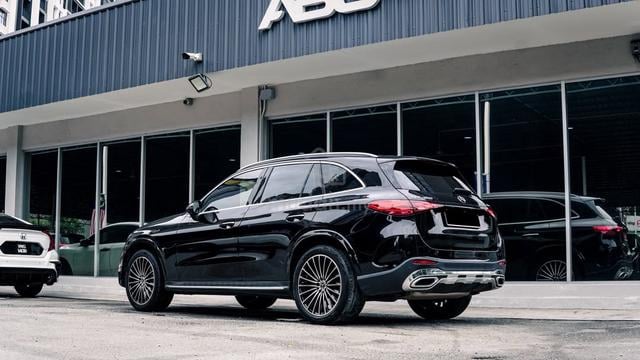 Mercedes Benz GLC300 2.0 4MATIC AMG S.ROOF 2024 - 2
