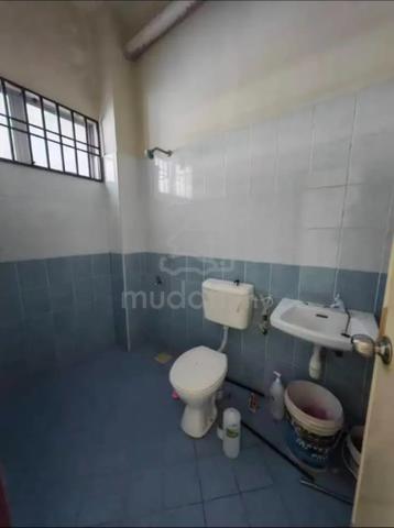 Kluang tmn sri jaya 2 storey house 1