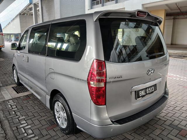 2015 Hyundai GRAND STAREX 2.5 ROYALE MY2014 (A) - 2