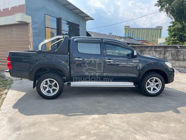 2013 Toyota HILUX 2.5 G VNT FACELIFT (A) - 5