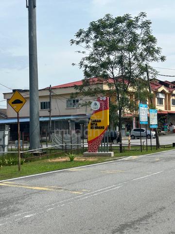 Single Storey Intermediate Tmn Desa Kundang for Sale 1