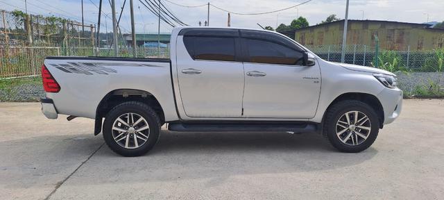 2017 Toyota Hilux  REVO  2.8G (A) - 5