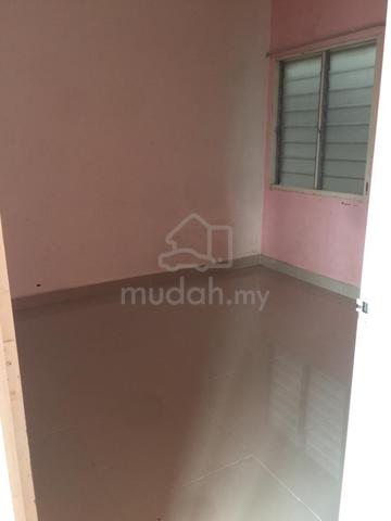 Kasturi Apartment (Bdr Tasik Permaisuri) 1