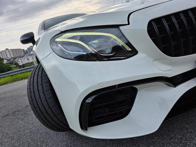 /20 Mercedes Benz E300 COUPE AMG 2.0 (A) PREMIUM+ - 5