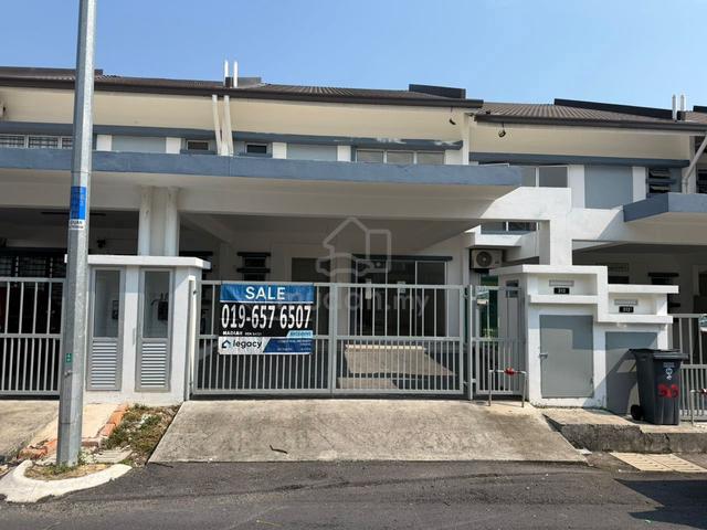 [Gated & Guarded] Teres 2 tingkat Residensi Prima Bandar Ekar Rantau 1