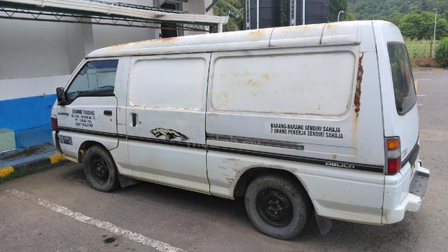 1999 Mitsubishi DELICA 2.0 SPACEGEAR (A) - 5