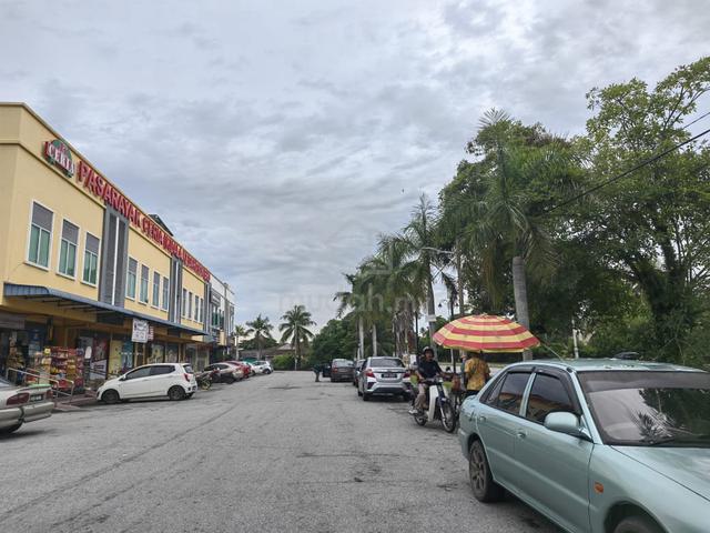Combining 2 unit Double Storey Shoplot Taman Seri Dayung Kuala Kedah 1