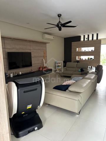 Vilaris Courtyard Homes 3 Storey Terrace 3940 Sqft Move In Condition 1