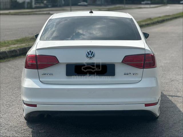 2017 Volkswagen JETTA 1.4 TSI HIGHLINE (A) LOW MLG - 4