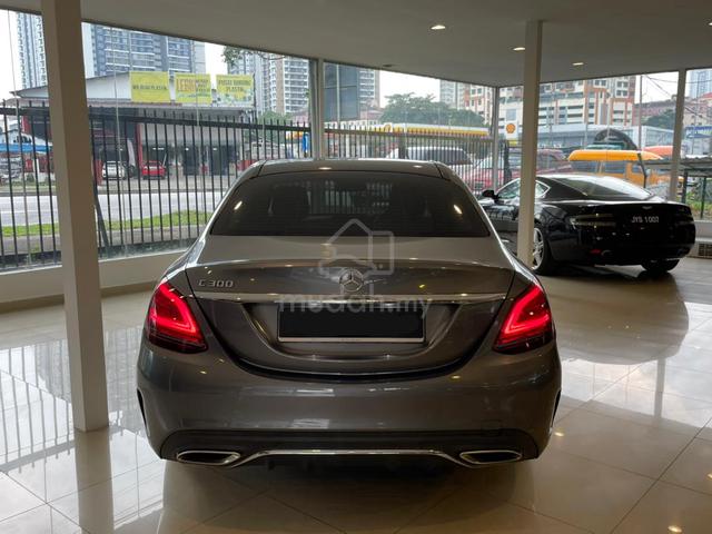 2018 Mercedes Benz C300 2.0 AMG LINE (CKD) (A) - 4