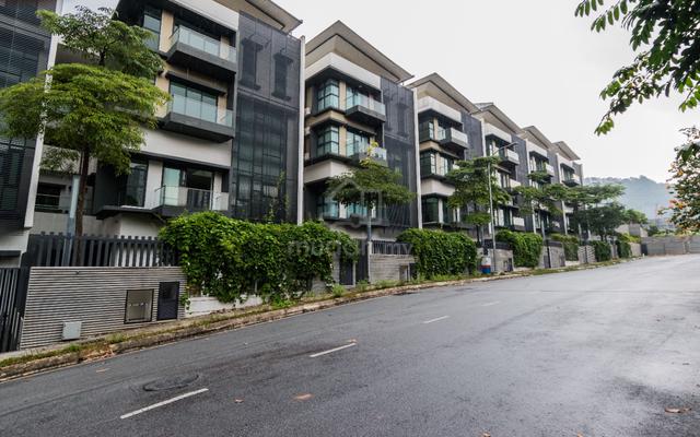 Laman Villa Bungalow 4 Storey Mont Kiara North Kuala Lumpur 1