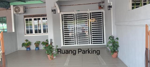 Taman Tasek Putra 1