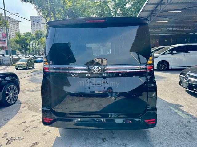 2024 Toyota VOXY 2.0 S-Z (A) Power Boot 2Pd 7s Rea - 4