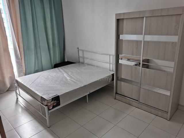 Deluxe Middle Room Fully Furnished Female Unit Includes Internet 1