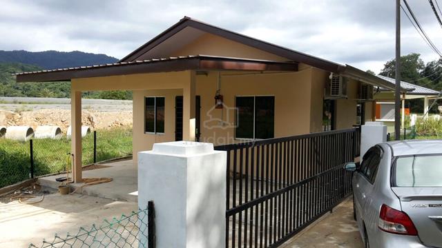 Tranquil Mini Bungalow Near Pan Borneo Highway 1
