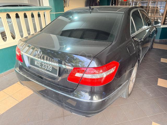 2012 Mercedes Benz E250 CGI BlueEFCY - 2