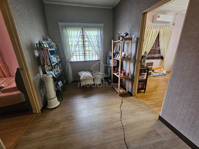 Pulai Indah Double Storey Terrace House, Endlot, Renovated, Skudai,CIQ 5