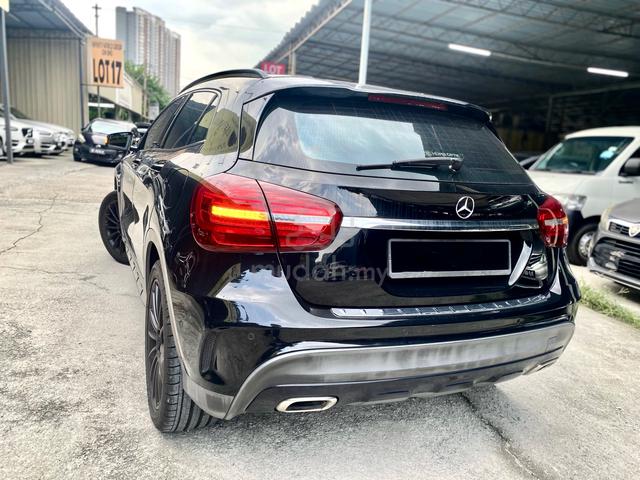 2019 Mercedes Benz GLA 200 NIGHT EDITION 1.6L ❤️ - 2