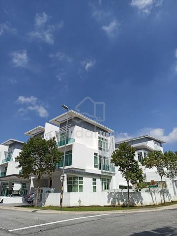 Corner Lot@Semi-Detached House, Cyberjaya, Selangor 1