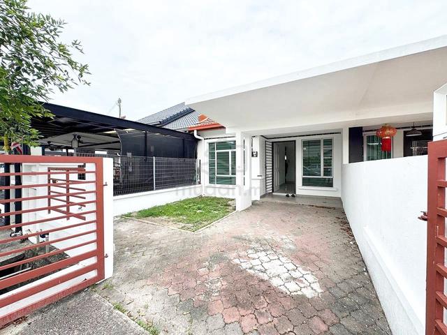 RUMAH CANTIK! 1 Sty Terrace Cassa Nova Jalan Makyong Bandar Bukit Raja 1