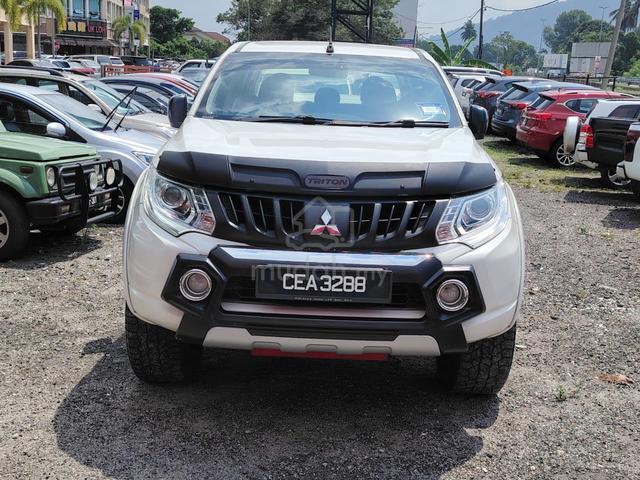2015 Mitsubishi TRITON 2.5 VGT A/T (A) - 1