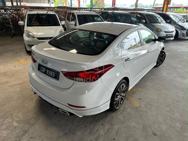 2015 Hyundai ELANTRA 1.8 PREMIUM (A) - 3