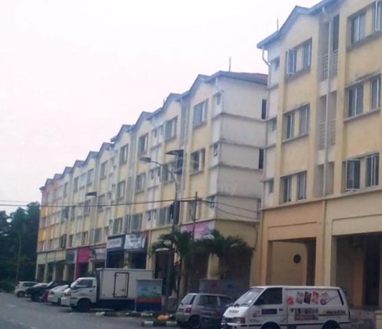 Antilia Shop Apartment 1