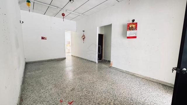 Jelutong Single Storey Terrace @ Commercial Use !! 1
