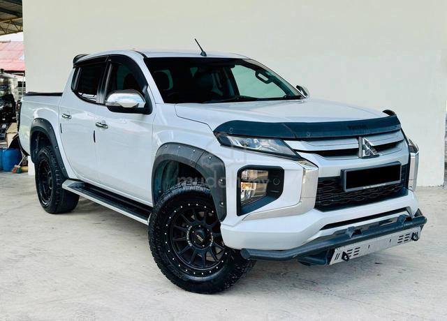 Mitsubishi Triton 2.4 VGT Premium Facelift Fullaon - 1