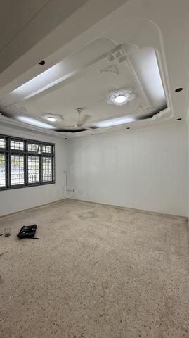 2Storey Molek For Rent 1min Walking Distance To Shoplot｜New Painting 1